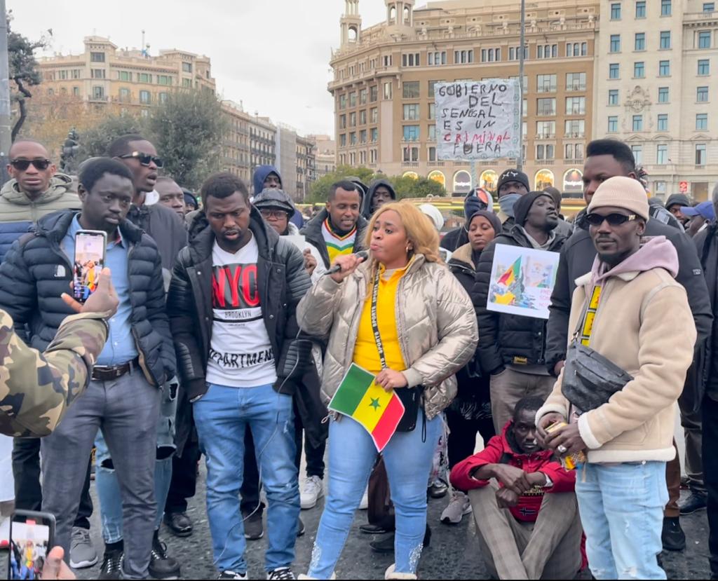 COncentració d'associacions Senegaleses a Barcelona per protestar contra la corrupció i les derives antidemocràtiques al Senegal